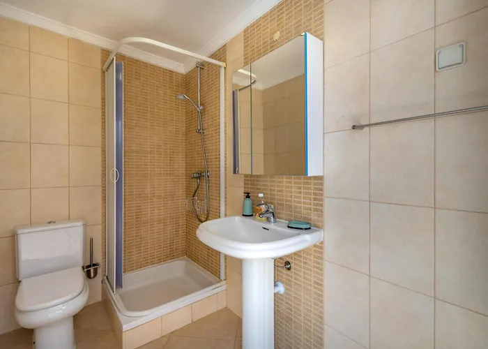 Ancora - Nex To The - Parking - Swimming Pool - By Bedzy ヴィラ