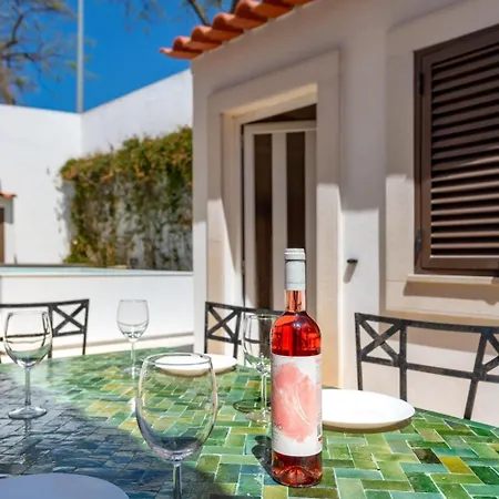 Villa Ancora - Nex To The - Parking - Swimming Pool - By Bedzy