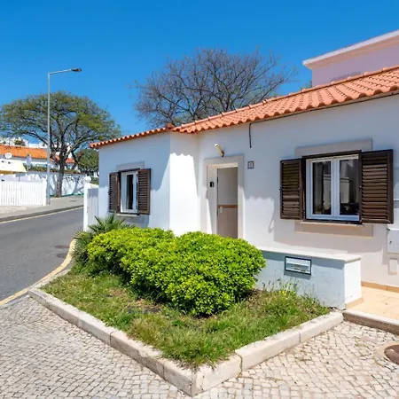 Villa Ancora - Nex To The - Parking - Swimming Pool - By Bedzy Albufeira